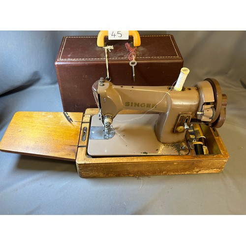 45 - Singer Sewing Machine - Viewing Section: O13