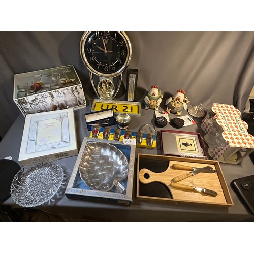 67 - Selection of various items - Viewing Section: O15