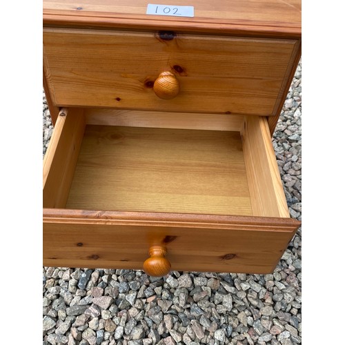 102 - Bedside table (59x38x45cm approx.) - Viewing Section: S9