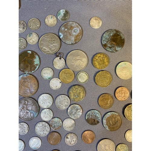 120 - Selection of various vintage coins inc half crowns - Viewing Section: O35