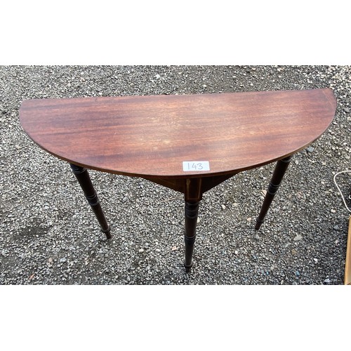 143 - Dark wood side table (90 x 31 x 74cm Approx.) - Viewing Section: S9