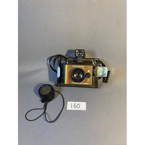 160 - Vintage polaroid camera - Viewing Section: O34