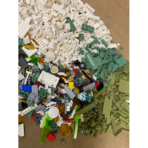 164 - Selection of various Lego - Approximately 5.90kg - Viewing Section: O10