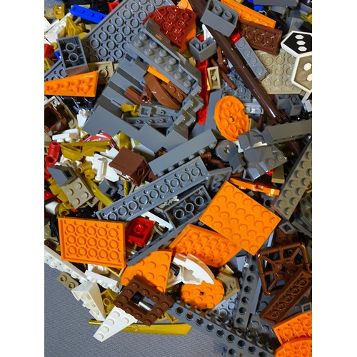 170 - Selection of various Lego - Approx. 2.5kg - Viewing Section: O19