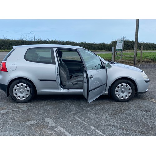 1 - Volkswagen Golf - 112,800 Miles - Silver - WJ05 EVG - Viewing Section: OS