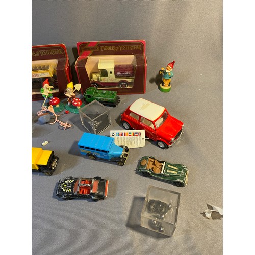 25 - Selection of model vehicles - Some boxed - Corgi Etc + Other various items - Viewing section: O2