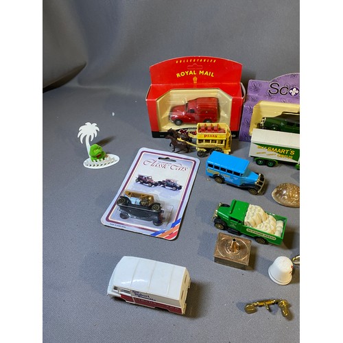 25 - Selection of model vehicles - Some boxed - Corgi Etc + Other various items - Viewing section: O2