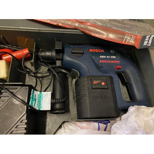 118 - Bosch Hammer Drill 24V - Viewing Section: S7