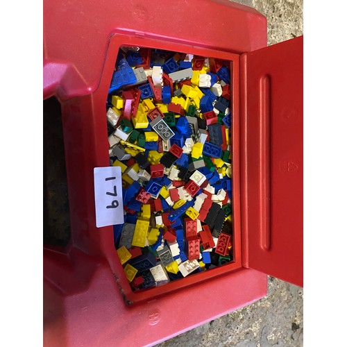 179 - Box of Lego Bricks - Viewing Section: S4