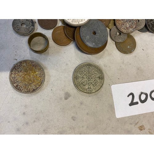 200 - Job lot of foreign & vintage coins - Viewing Section: O1B