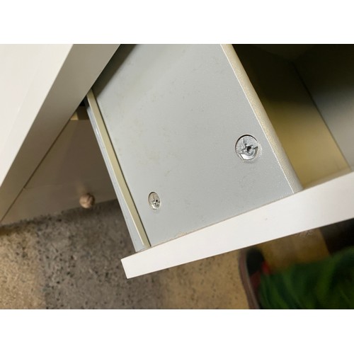 303 - White 3 drawer chest of drawers - 82 x 90 x 44 cm approx. - Viewing Section: O20