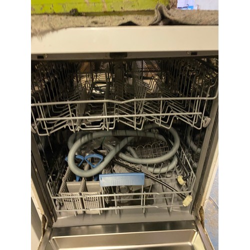 419 - Dishwasher - Viewing Section: S2