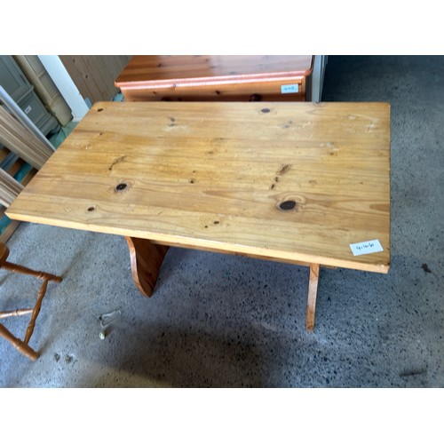 446 - Pine Table - 103 x 61cm approx. - Viewing Section: S12