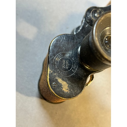 768 - Bausch & Lomb Binoculars Antique in Original Leather Case - Viewing Section: O45