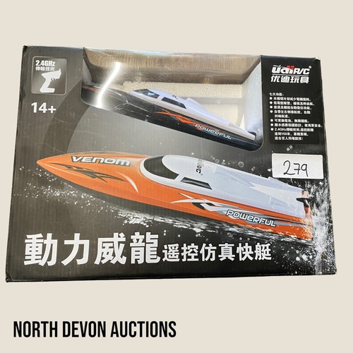 279 - Venom UD1001- Remote controlled boat - Viewing Section: O7