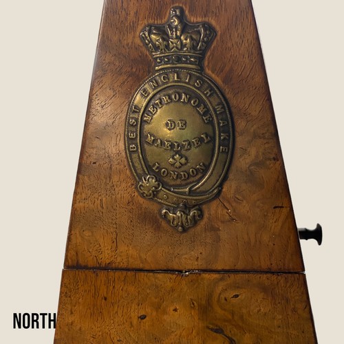 303 - Metronome English walnut/rosewood. Maezel De London. in excelent condition, in good working order, w... 