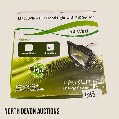 683 - LED LITE - Energy Saving Flood Light - Viewing Section: O2