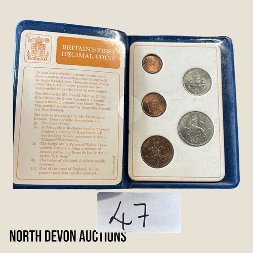 47 - British First Decimal Coins, Official Set in plastic wallet - Viewing Section: O1A