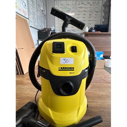 30 - Kärcher WD 3 Wet and Dry Vacuum Cleaner Yellow - Viewing Section: O46