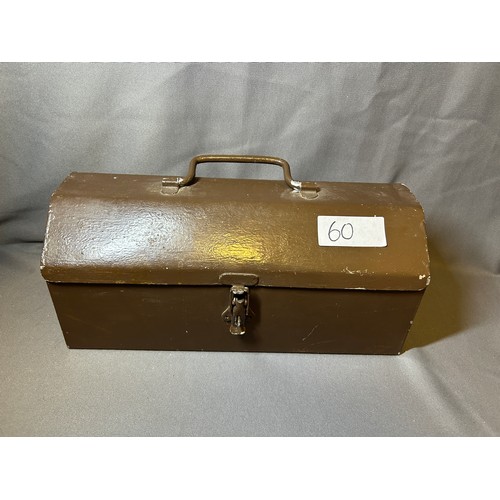 60 - Tool box containing stenciling equipment - Viewing section: O5