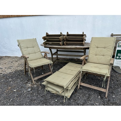 1041 - Garden Table & Chairs with cushions (2 mtrs x 110cm approx. when not extended) - Viewing Section: OS