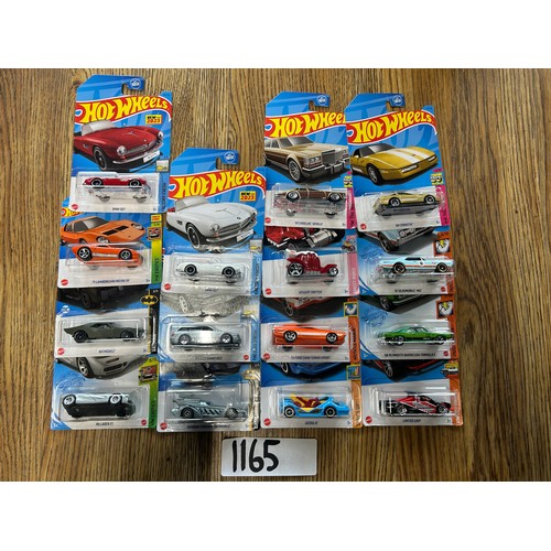 1165 - 15 x boxed Hot Wheels Cars - Viewing section: O12