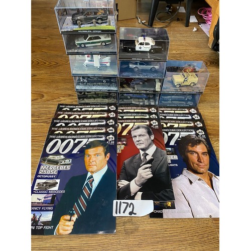 1172 - Selection of collectable James Bond Vehicles and books to include: Octopussy, A View To A Kill and T... 