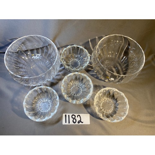 1182 - Selection of glassware (inc Dartington crystal bowls) - Viewing Section: O37