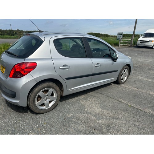 3 - Peugeot 207 - 2007 Plate Low Millage for age only 72,000 approx. Perfect car to learn to drive with,... 