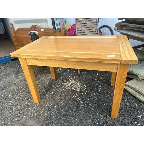 139 - Light Oak Dining table - 120 x 75 x 78cm approx.