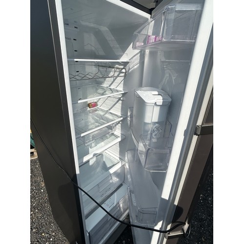 148 - Samsung 'fridge