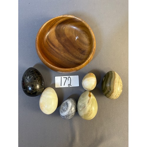 172 - Collection of stone 