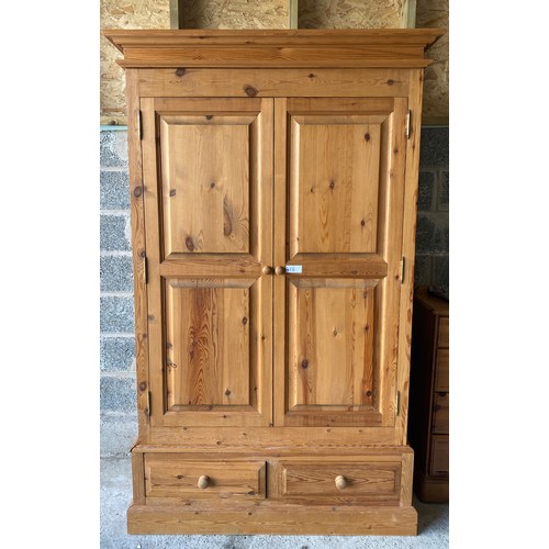 413 - Pine Wardrobe - 123 x 200 x 61 cm approx.