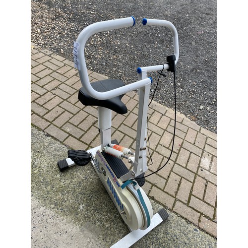 520 - Exercise Bike