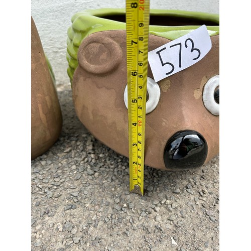 573 - Snail and hedgehog garden planters