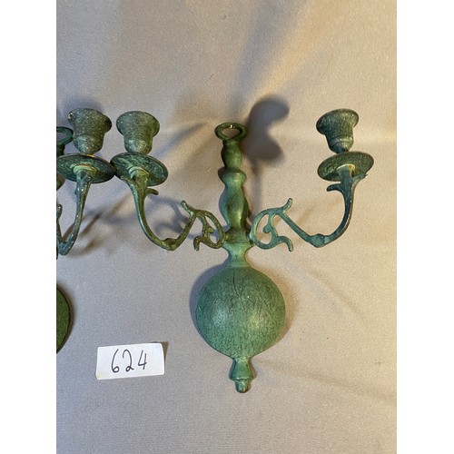 624 - 2 x Wall candle holders