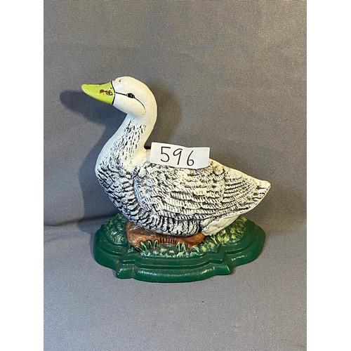 596 - Duck door porter