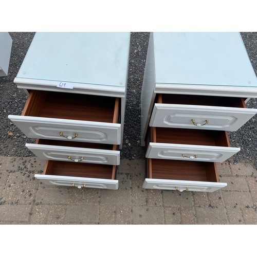 619 - 2 x White bedside units