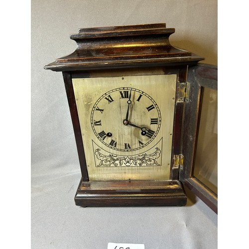 658 - Mantel Clock