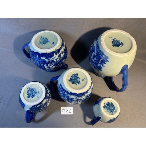 775 - 5 x blue and white jugs