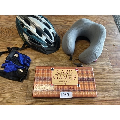 1093 - Cycle helmet + gloves, Neck rest + Card games gift set