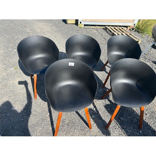 84 - 5 x Modern chairs