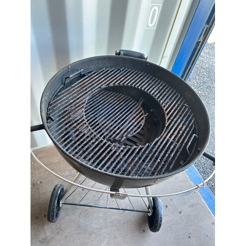 88 - Weber master-touch BBQ