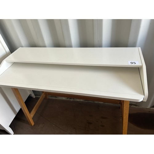 95 - Modern desk 117 x 76 x 48 cm approx.