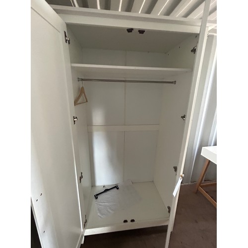 102 - Wardrobe - 210 x 115 x 63 cm approx.