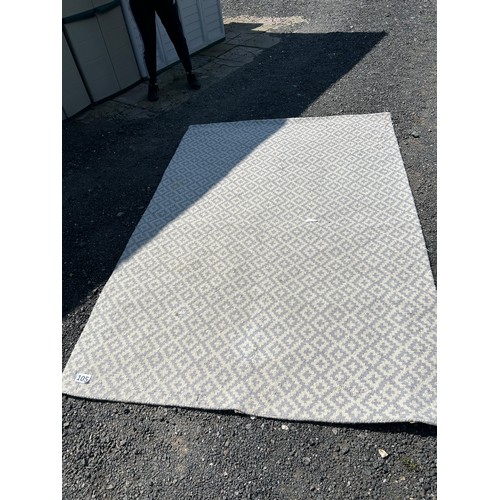 105 - 100% wool rug - 160 x 230 cm