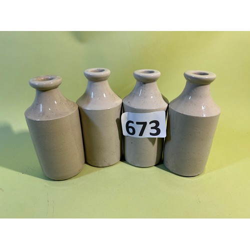 673 - Set of 4 small flagon type ceramic pots