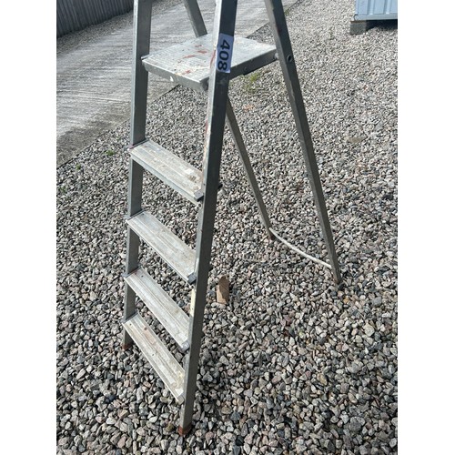 408 - Ladder