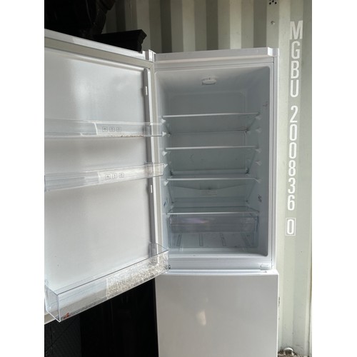 473 - Tall Beko 'fridge/freezer