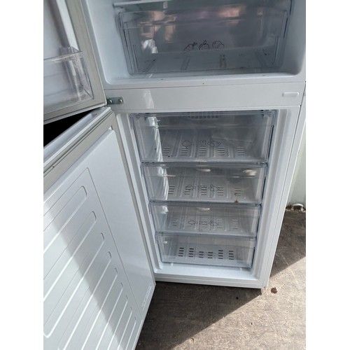 473 - Tall Beko 'fridge/freezer